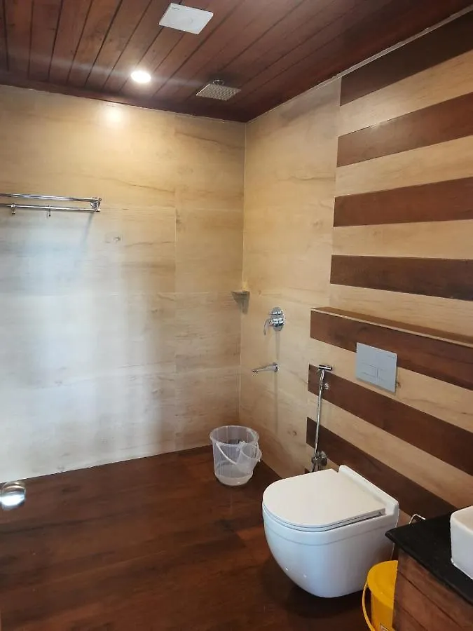 Kurinjiyil Farmstay Munnar